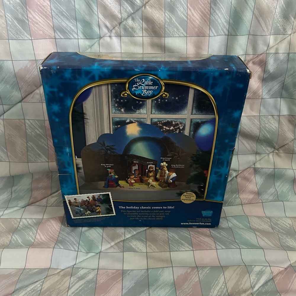 Little Drummer Boy Figurine Collection with Fold-Out Nativity Scene Toys R Us - Picture 14 of 16